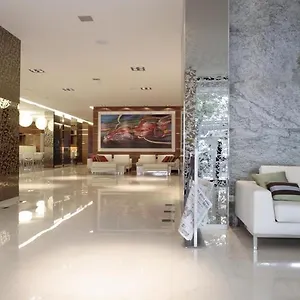 4* Hotell Smy