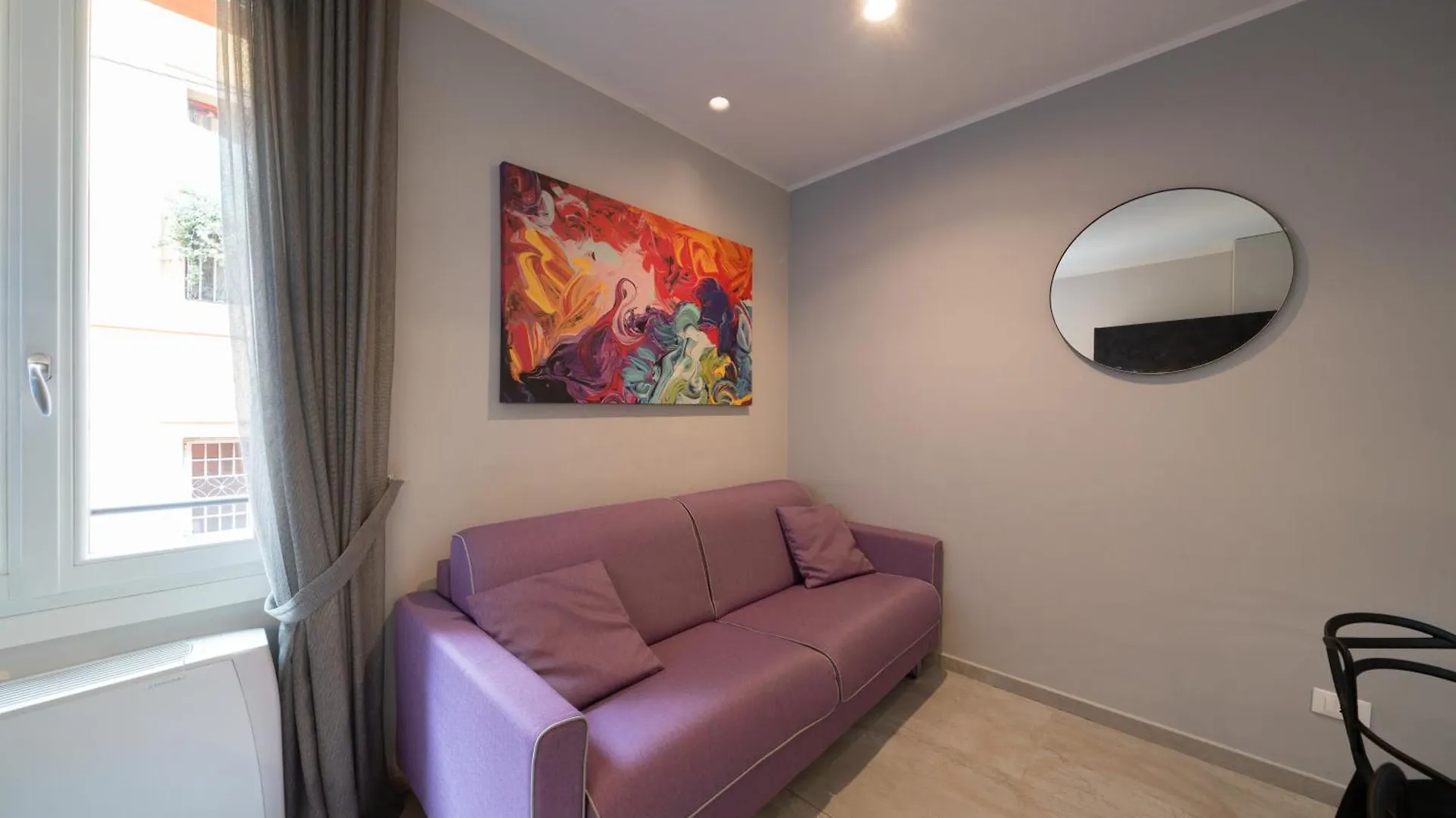 Design Suite In The Heart Of Bolognas History 1 بولونيا